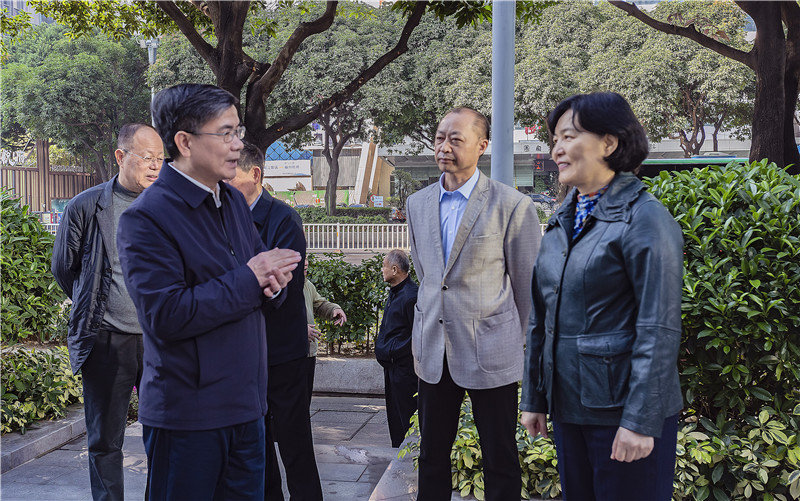 福建省关工委领导莅临福建外贸大厦参观指导